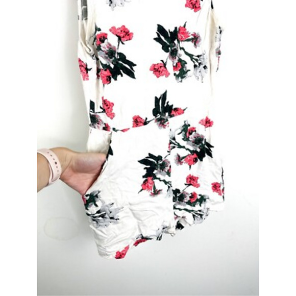 BB Dakota by Steve Madden Aniston Romper - Picture 5 of 10